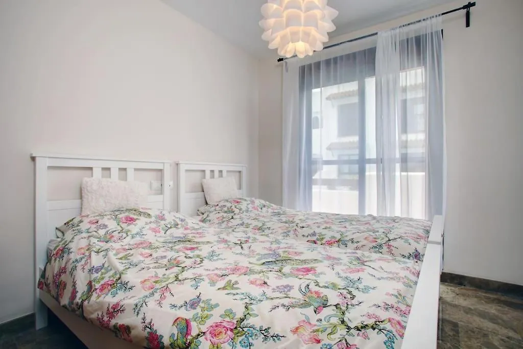 Luxury Apartment In Golf Hills, Estepona.