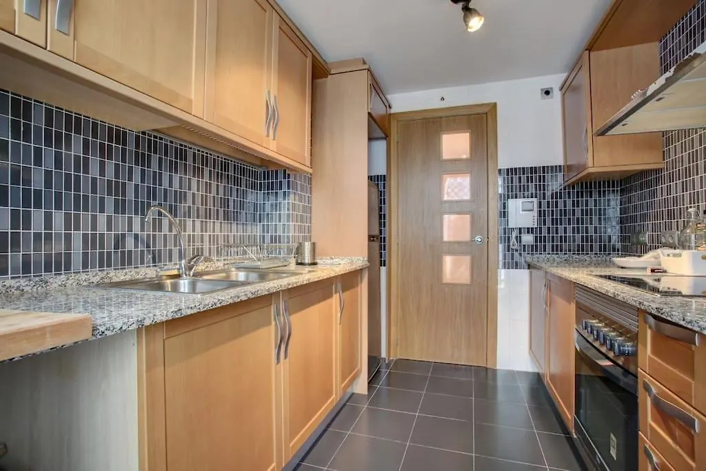 Luxury Apartment In Golf Hills, Estepona.