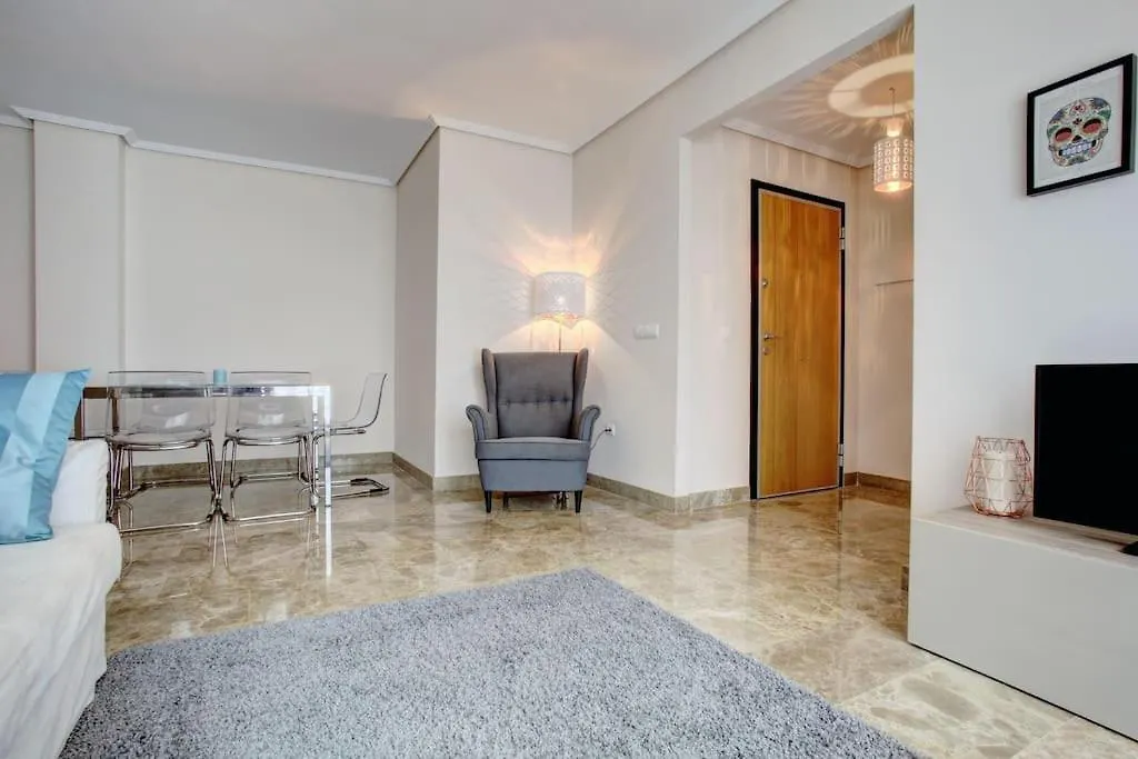 Luxury Apartment In Golf Hills, Estepona.